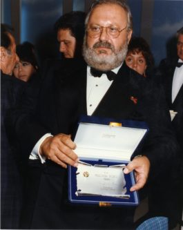 Maschera d'oro